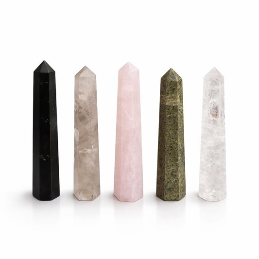 Sexsidig obelisk i rökkvarts – ca 11 cm