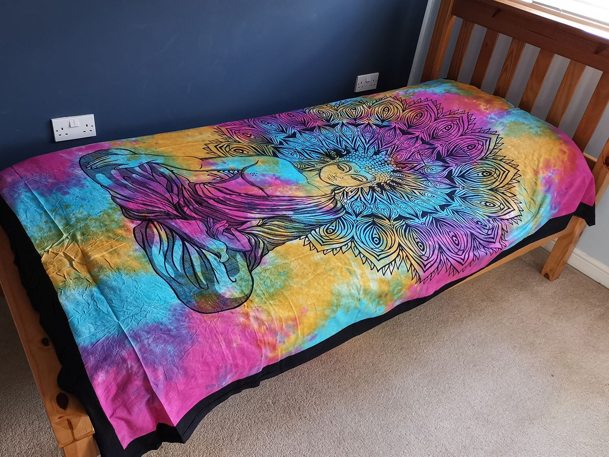 Väggtextil och överkast – mediterande buddha, 130 × 200 cm
