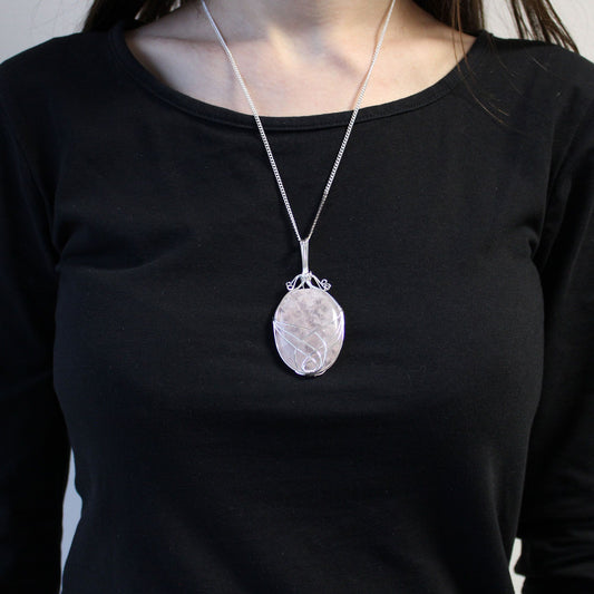 Halsband med spiralinfattning – opalit