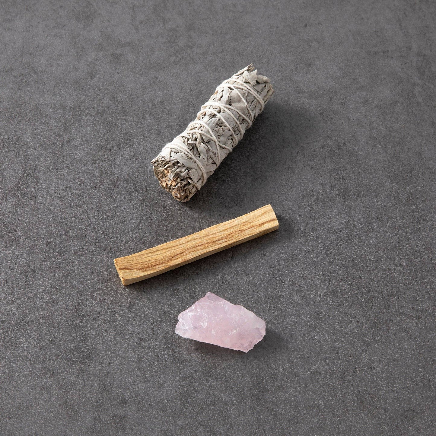 Smudge Ritual Set – Palo Santo, Salvia & Kristall