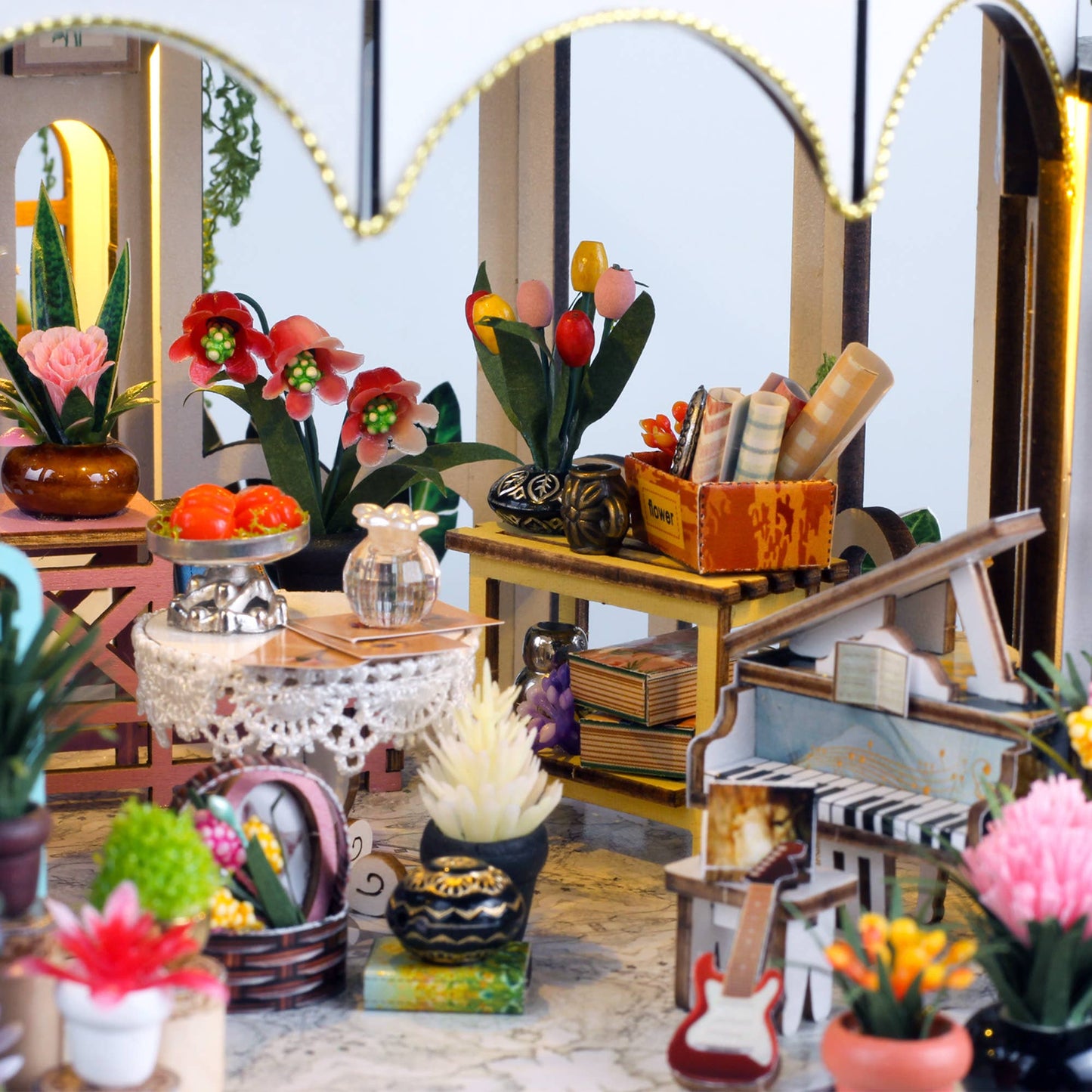 DIY miniatyrhussats: Växthusoas