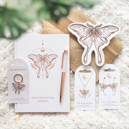 Light Luna Moth Reflektionsdagbok – Daglig Journaling & Klarhet
