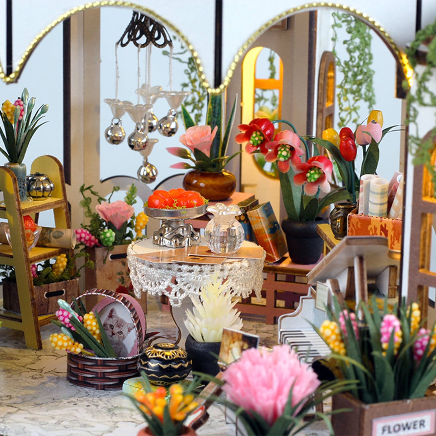 DIY miniatyrhussats: Växthusoas