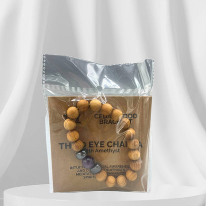 Tredje Ögats Chakra-armband – Cederträ & Ametist – smycke