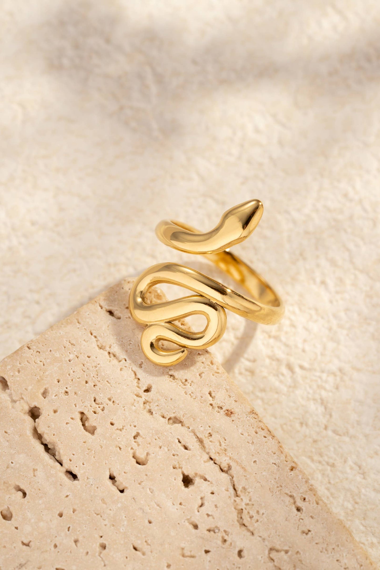 Elegant Modern Mystisk Omslingrad Ormring