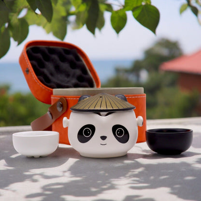Reseteservis Kung Fu Panda – tekanna och 2 koppar