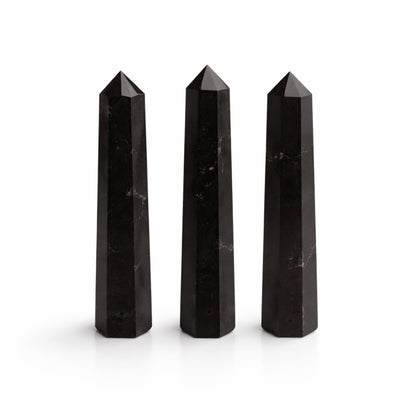 Sexsidig obelisk i svart turmalin – ca 11 cm