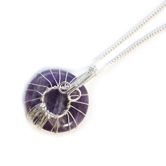 Halsband med Livets träd – ametist
