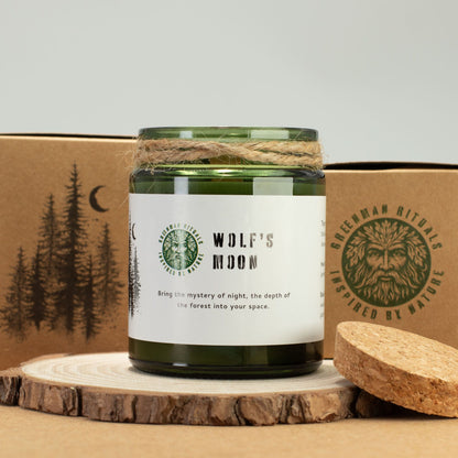 Greenman sojavaxljus med träveke – Wolf’s Moon