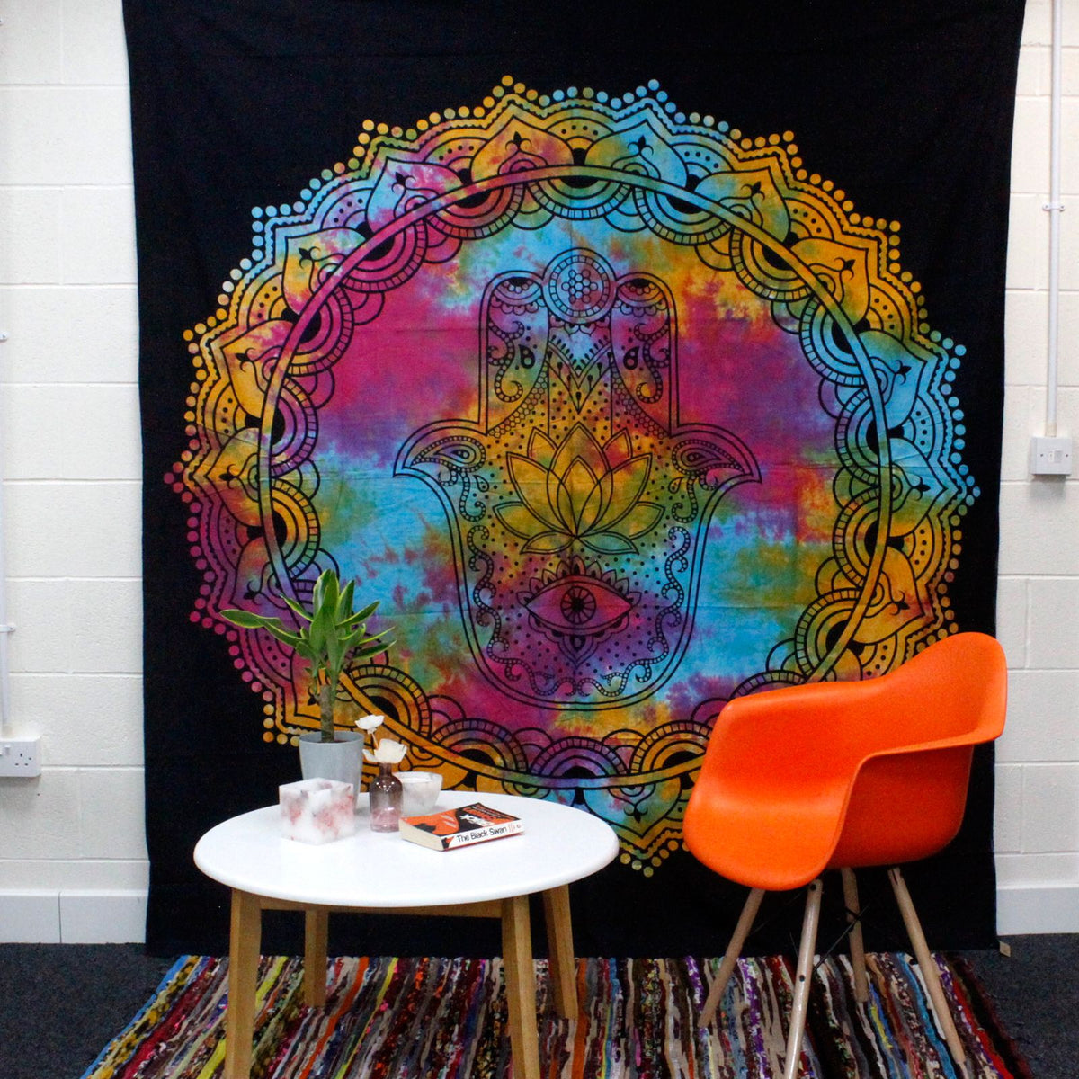 Väggtextil och överkast – svart hamsahand, 230 × 200 cm