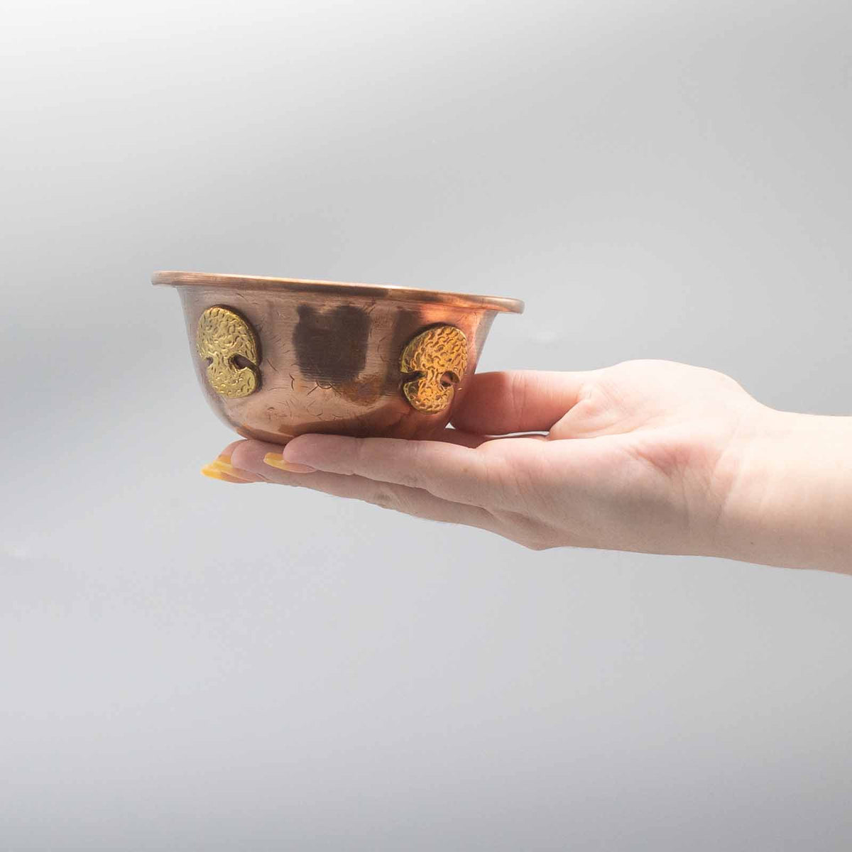 Ritualskål i kopparfinish – Livets träd, 12 × 5 cm