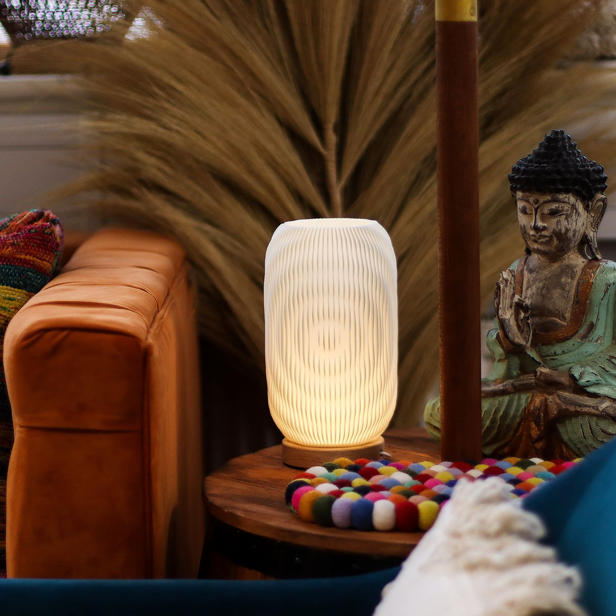 New Wave USB-lampa – Modern Twisted, 3 ljuslägen