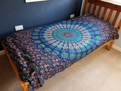 Väggtextil och överkast – klassisk mandala, 130 × 200 cm