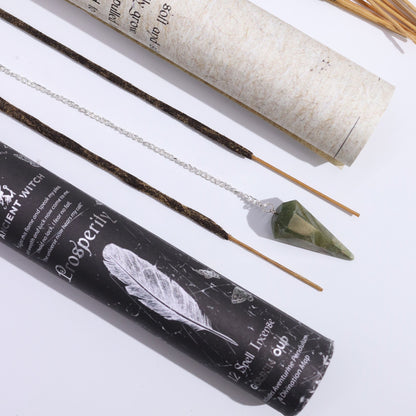 Ancient Witch ritualrökelse – Välstånd + aventurinpendel