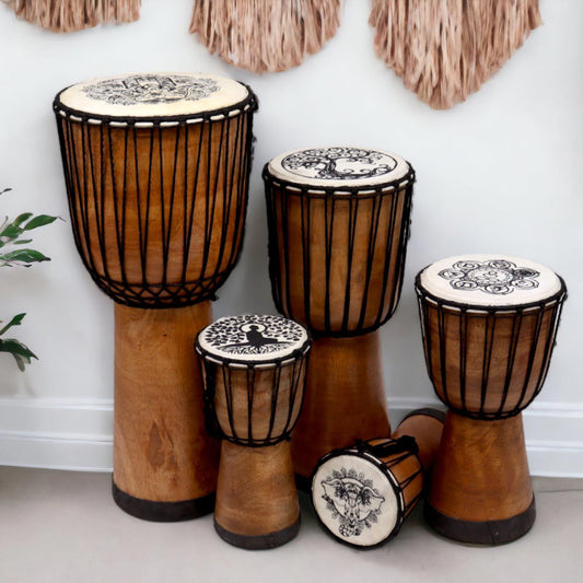 Djembe med Livets träd – 40 cm