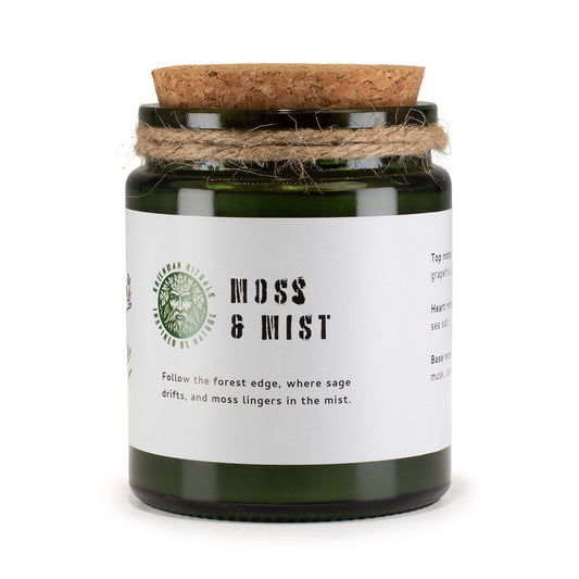 Greenman sojavaxljus med träveke – Moss & Mist