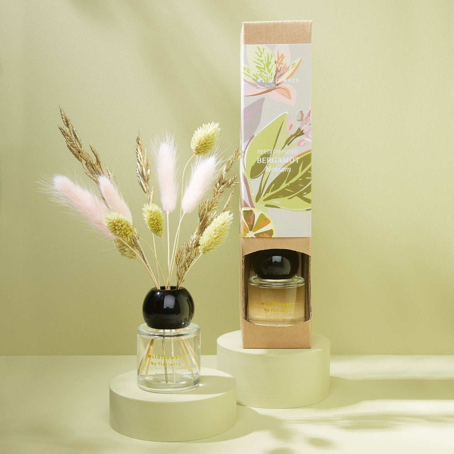 Doftspridare med torkade blommor 50 ml – Bergamottblomma