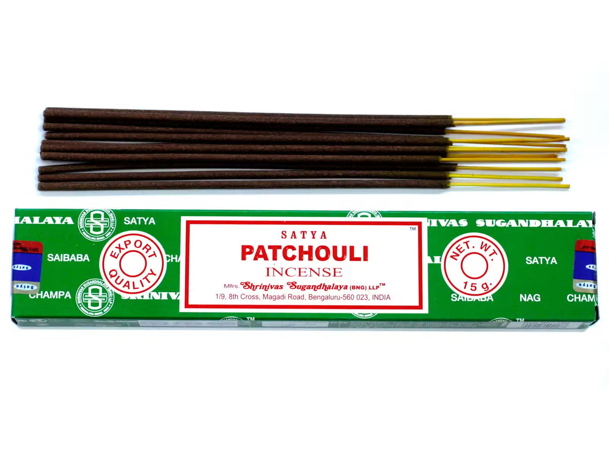 Satya Patchouli rökelse 15 g – en ask med rökelsepinnar