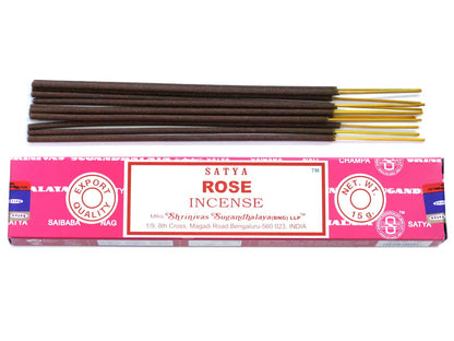 Satya Rose rökelse 15 g – en ask med rökelsepinnar