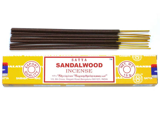 Satya Sandalwood rökelse 15 g – en ask med rökelsepinnar